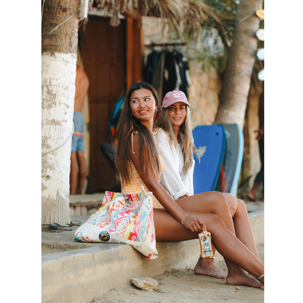 Byron Bay Beach Bag Color Wave-Rantakassi-Byron Bay-Kauneustori