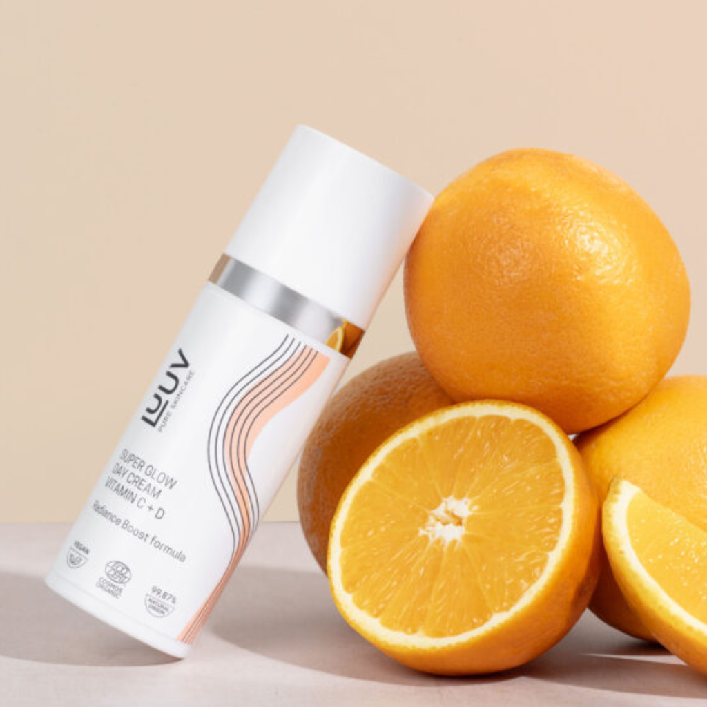 Luuv Kirkastava C- ja D-vitamiinivoide, 50ml-Luuv-Kauneustori