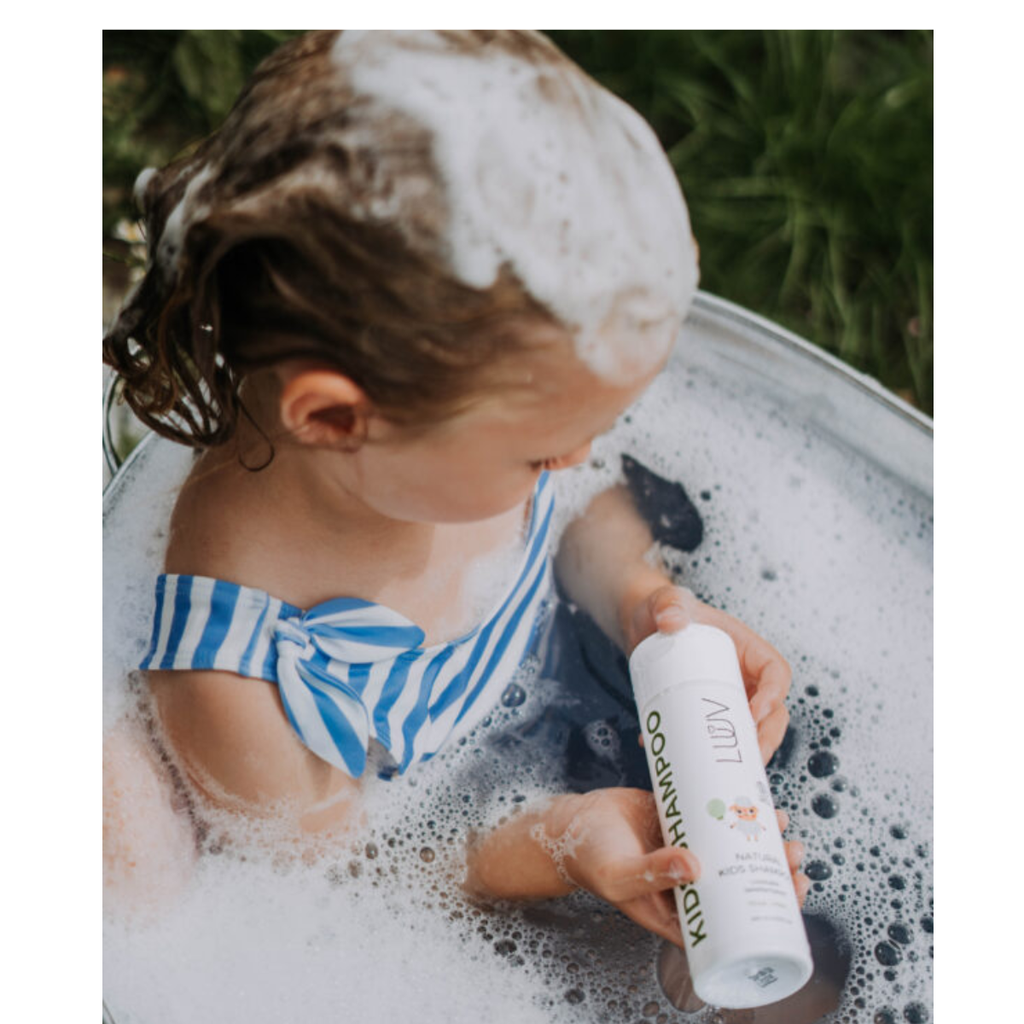 Luuv Lasten shampoo(ECOCERT/COSMOS ) , päärynä 200ml-Luuv-Kauneustori