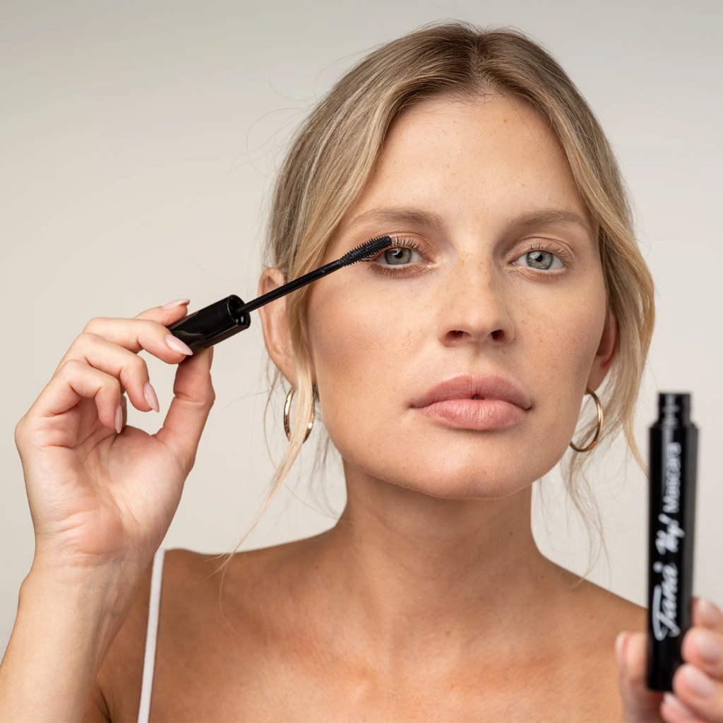 TANA Hy! Mascara – Kaarevat & Täyteläiset Ripset-Tana-Cosmetics-Kauneustori